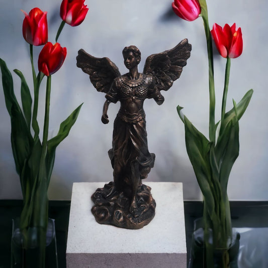 Figure of the Archangel Zadquiel